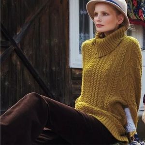 Anthropologie Fiet Voor 2 cabled sweater cape in chartreuse